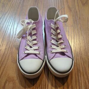 Women's Light Purple Canvas Lace-Up Low Sneaker - Sz 9